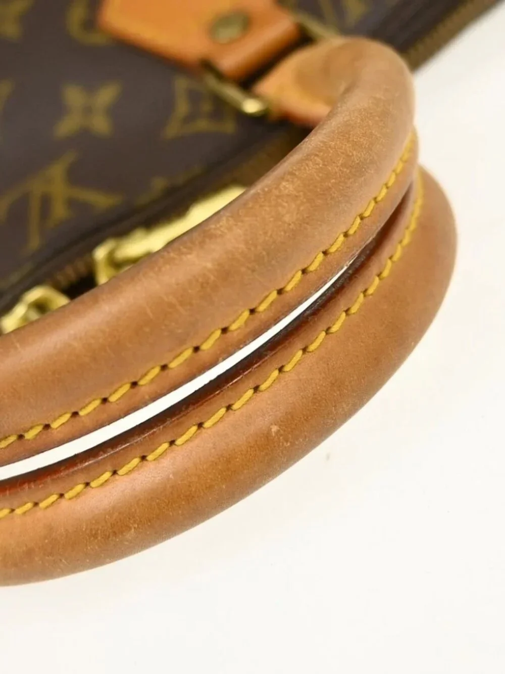 LOUIS VUITTON ALMA HANDBAG MONOGRAM